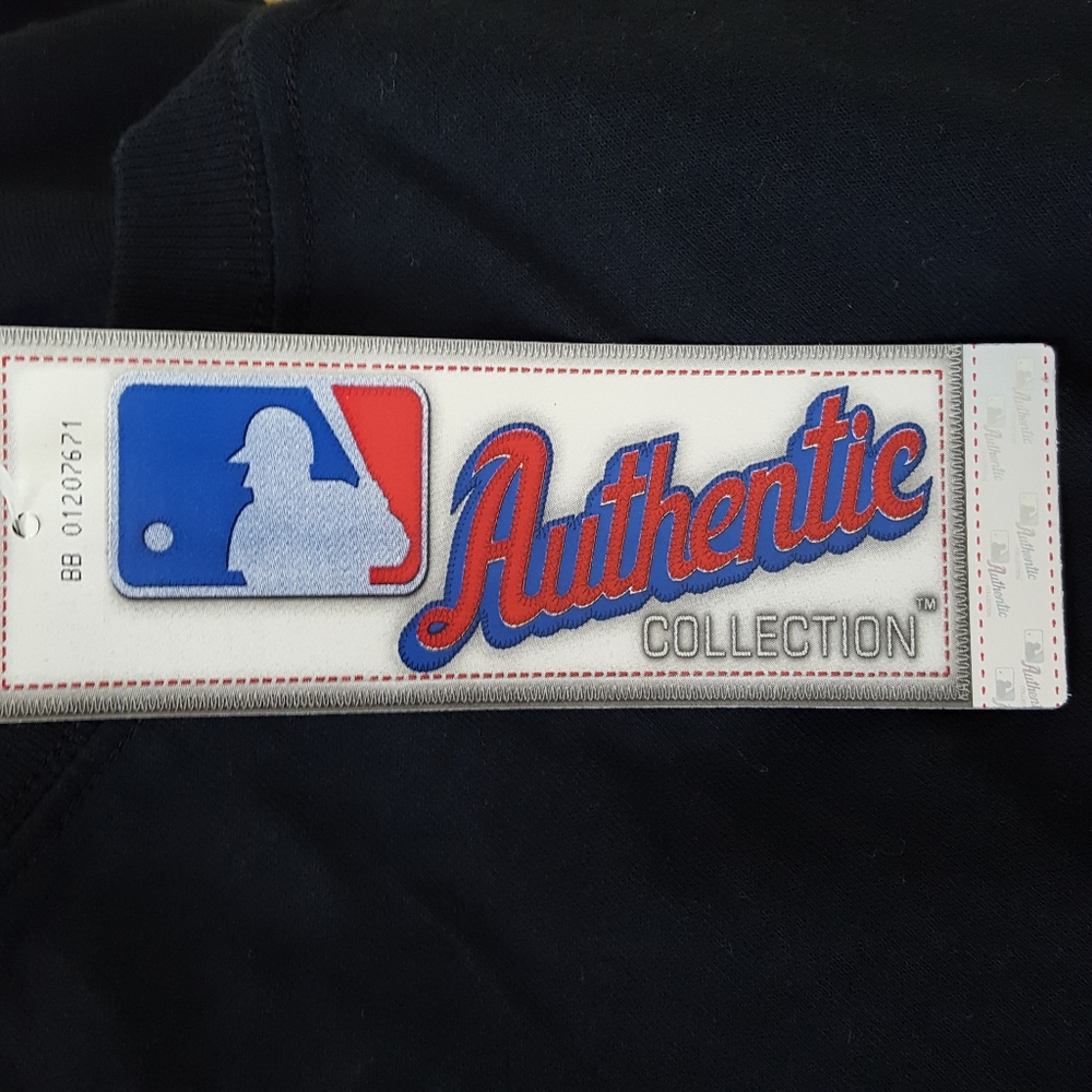 Majestic Chicago Cubs Post-Season 2015 Short Sleeve Black Size Large T-shirt - Picture 9 of 11